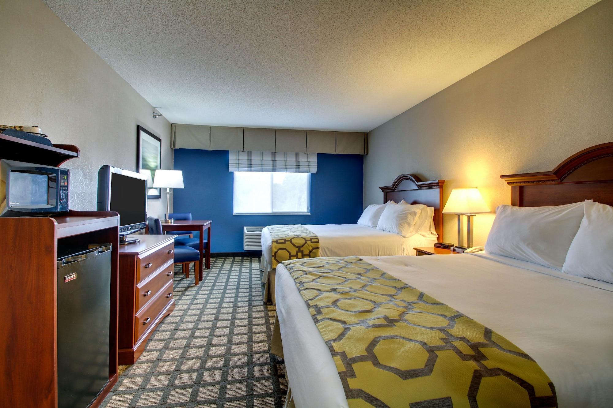 Baymont By Wyndham Galesburg Hotel Bagian luar foto